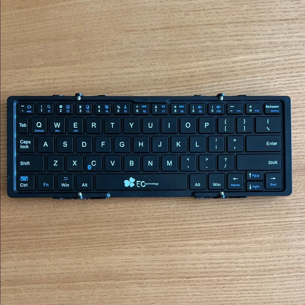 Black Wireless Keyboard